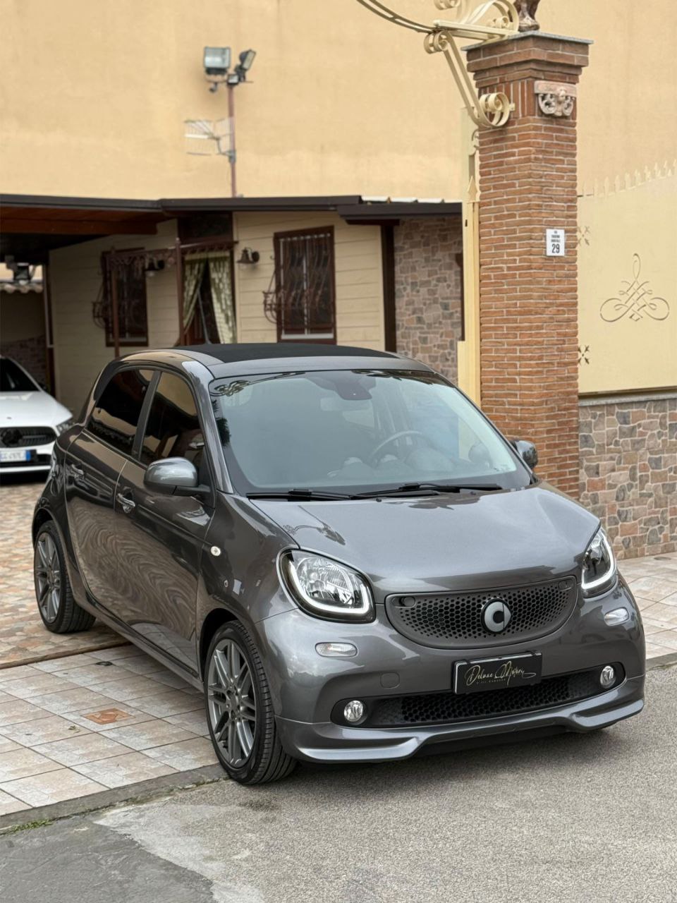 SMART BRABUS PRO ELEKTİRİKLİ ARABA - görsel 8